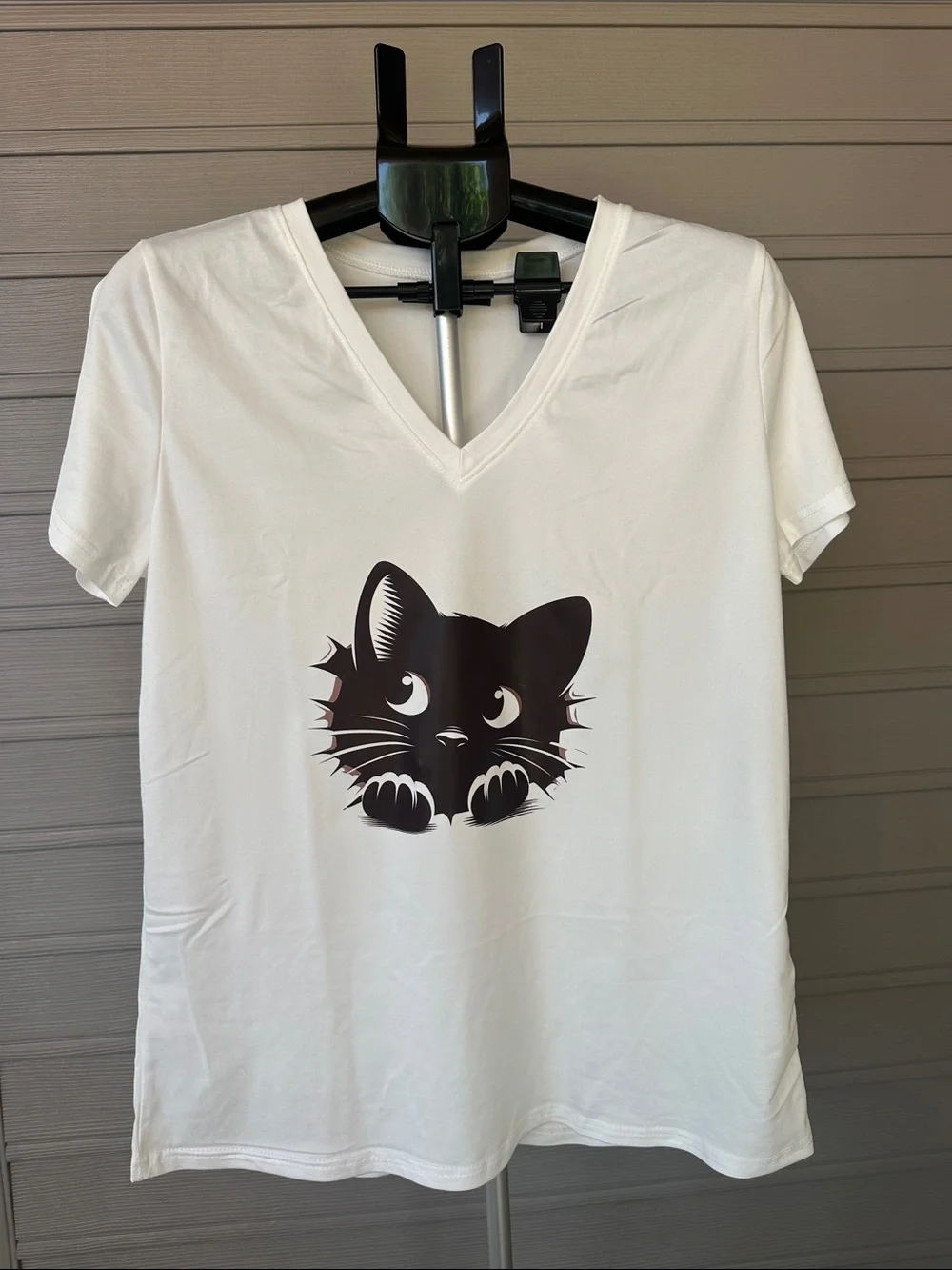 White Cat Graphic V-Neck T-Shirt for Cat Lovers